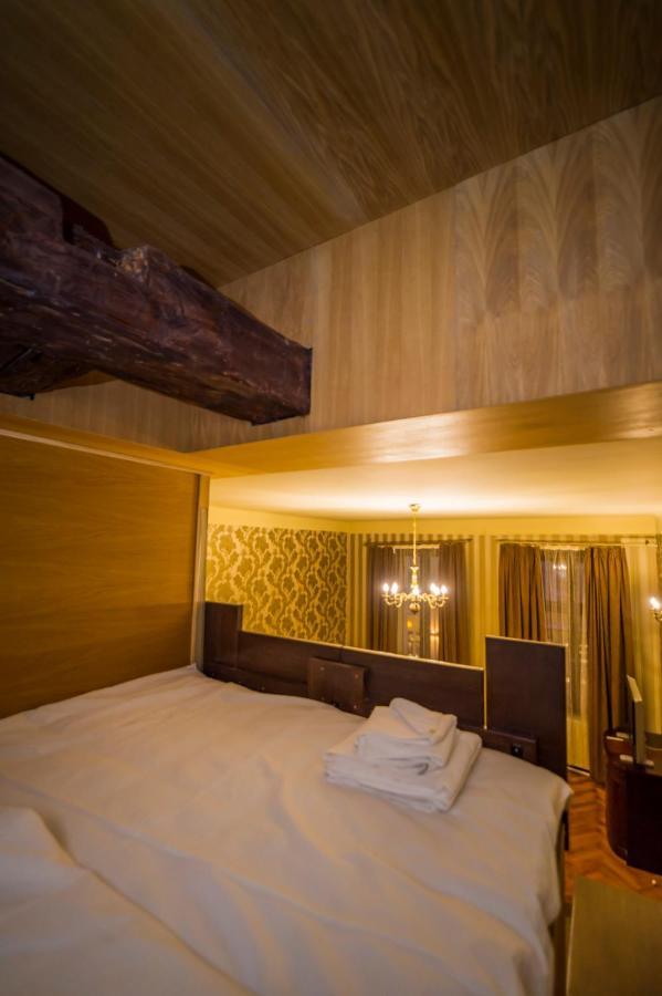 Aristocrat Vintage Apartment 브라쇼브 외부 사진