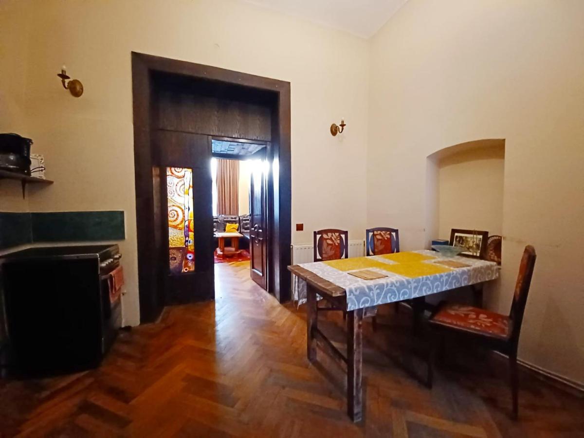 Aristocrat Vintage Apartment 브라쇼브 외부 사진